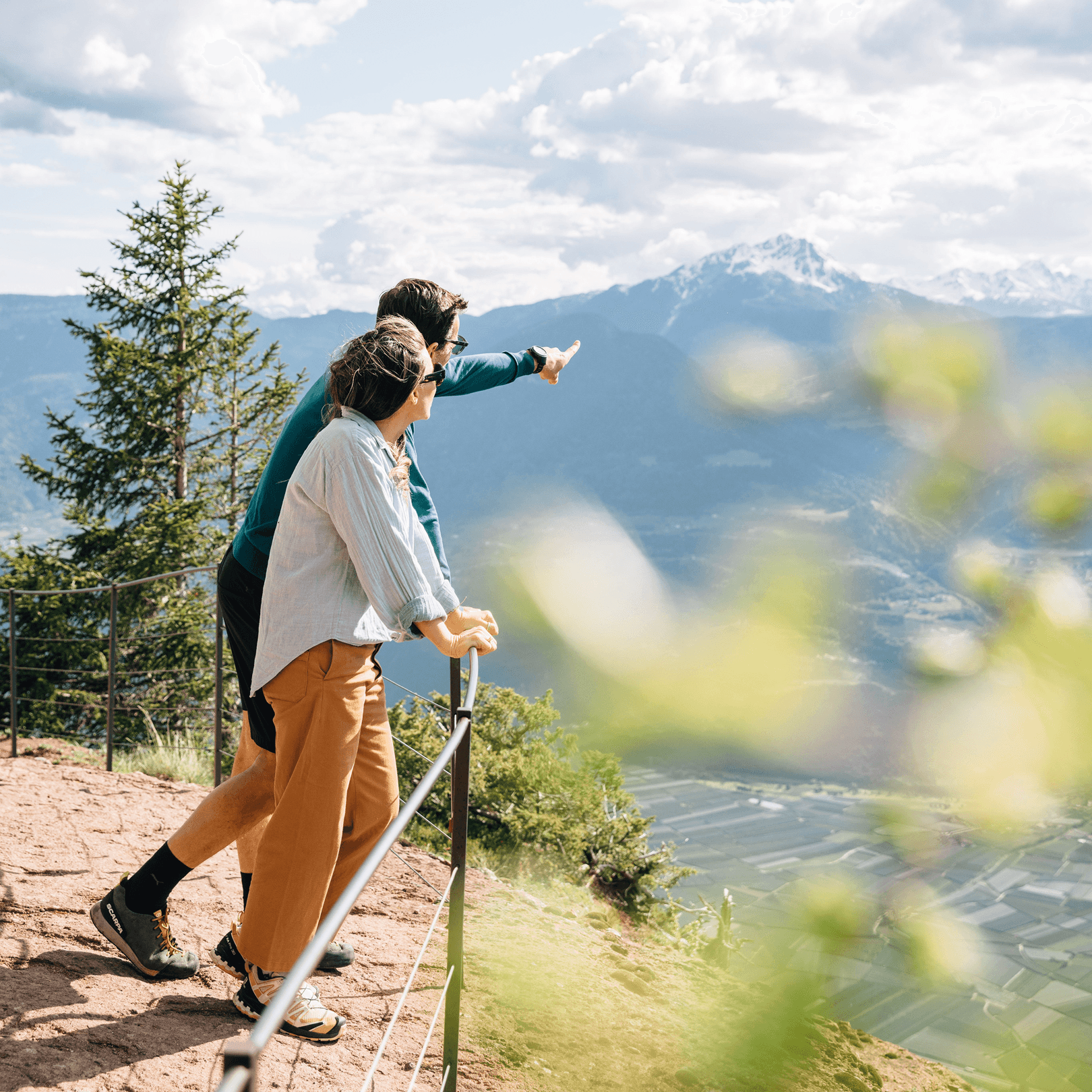 YOUR HIKING WEEKS